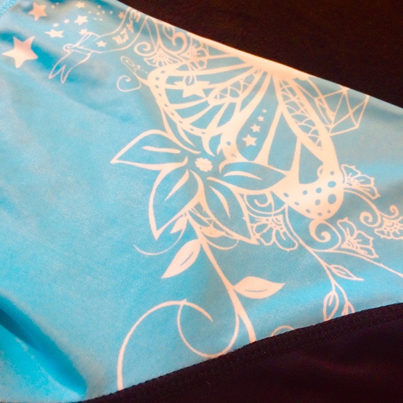 The Realm Black Rash Guard - Picture 3 of 8